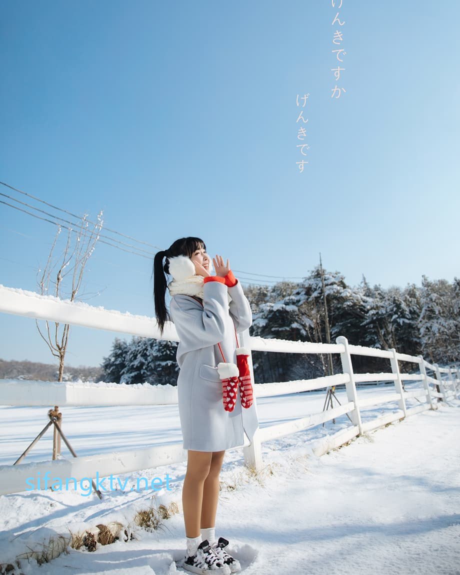 【2023_11_05】It's_ecstatic_when_it_gets_deep_inside_by_back.m4v
